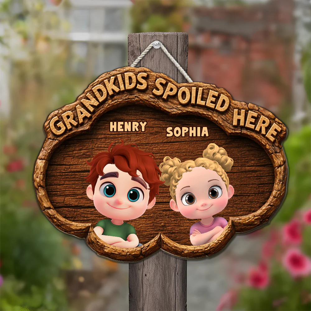 Grandmas Little Makers - Personalized Custom Wood Sign - Image 4